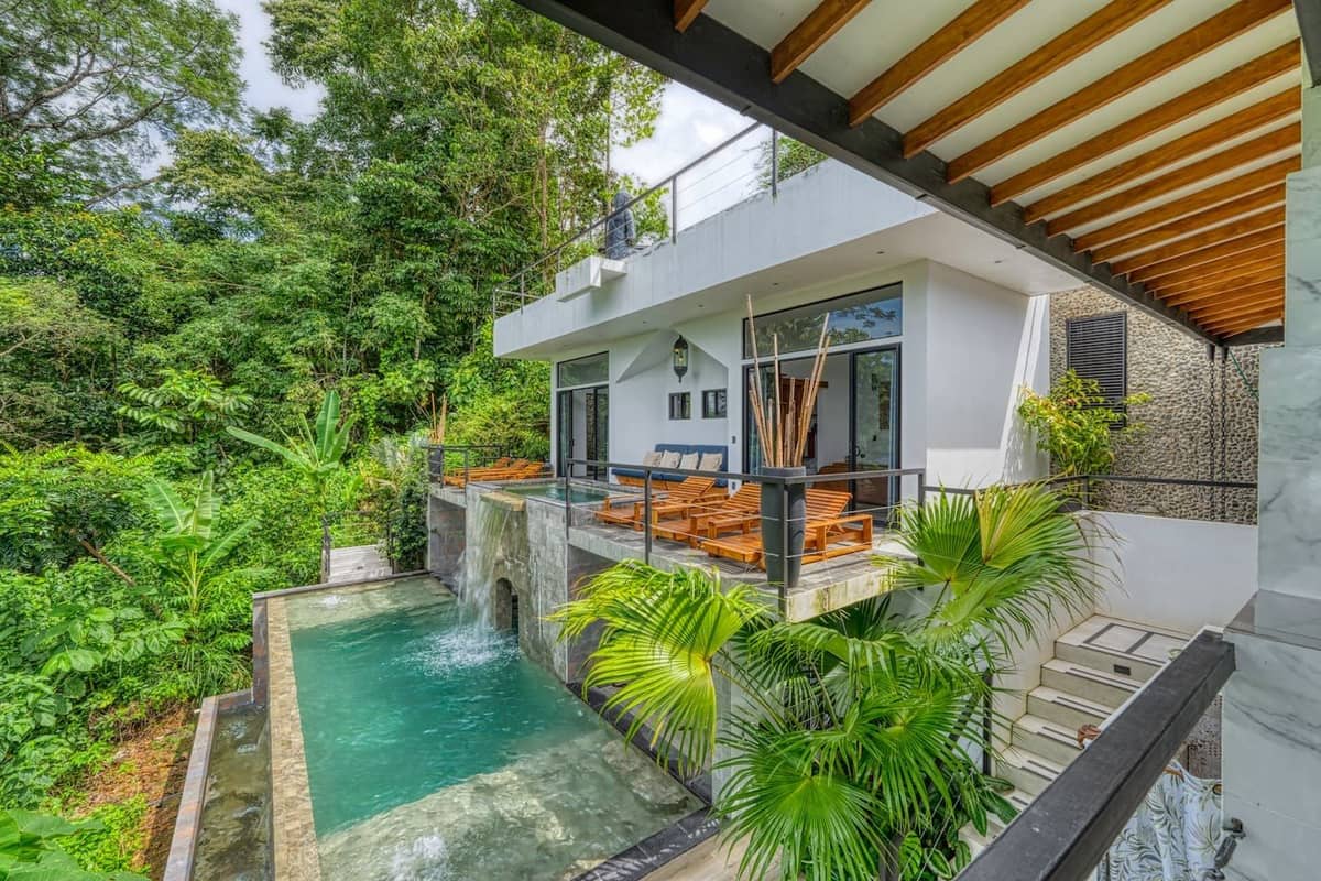 A shared room in Bali House